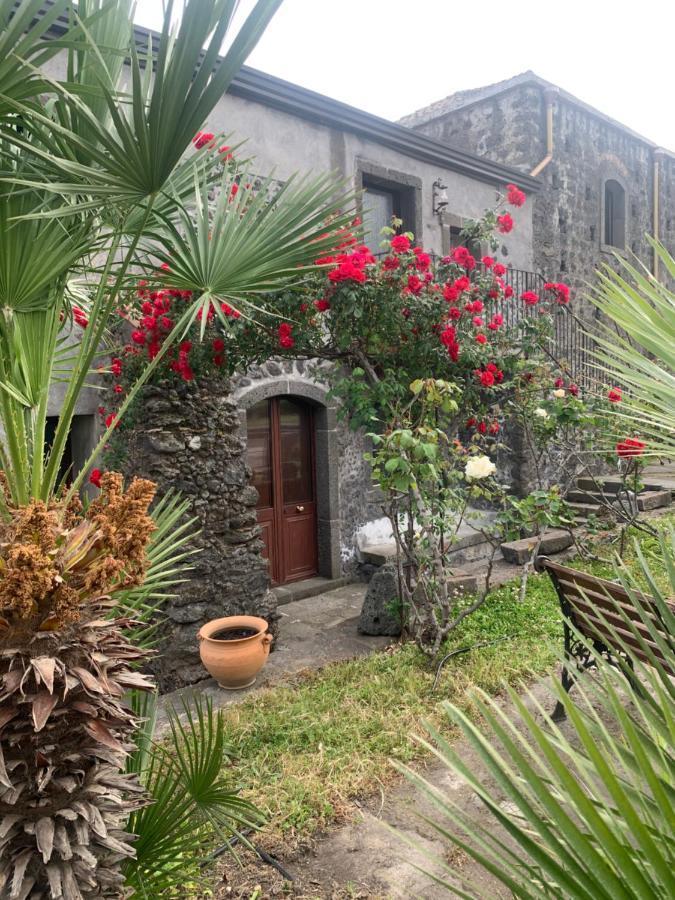Villa Alessio - Case Vacanza Con Piscina Sull'Etna Puntalazzo Dış mekan fotoğraf