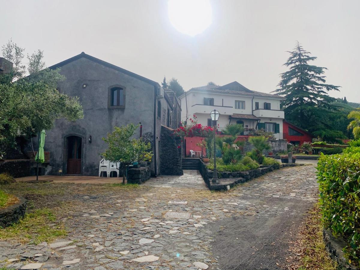 Villa Alessio - Case Vacanza Con Piscina Sull'Etna Puntalazzo Dış mekan fotoğraf