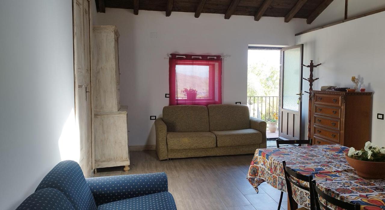 Villa Alessio - Case Vacanza Con Piscina Sull'Etna Puntalazzo Dış mekan fotoğraf
