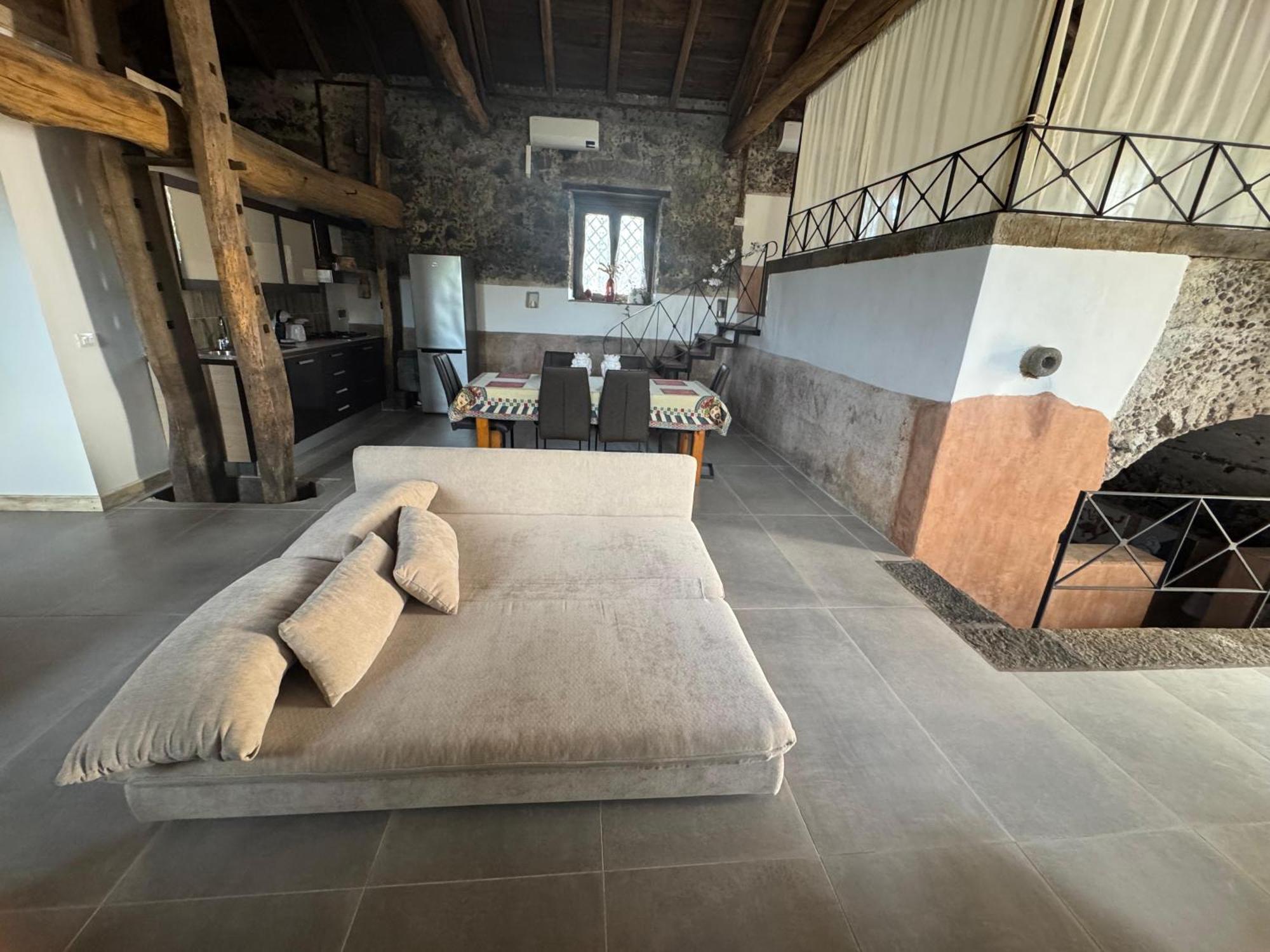 Villa Alessio - Case Vacanza Con Piscina Sull'Etna Puntalazzo Dış mekan fotoğraf